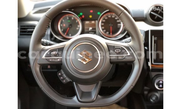 Acheter Import Voiture Suzuki Swift Noir à Import - Dubai, Conakry Acheter Import Voiture Suzuki Swift Noir à Import - Dubai, Conakry