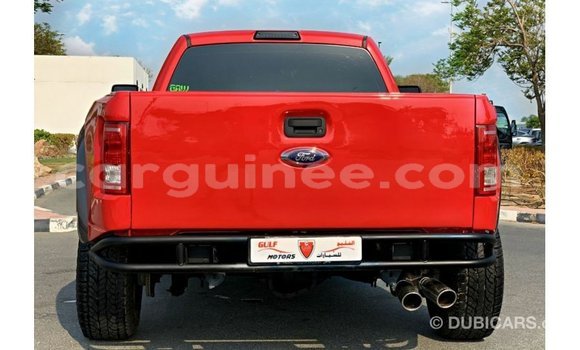 Acheter Import Voiture Ford Club Wagon Rouge à Import - Dubai, Conakry Acheter Import Voiture Ford Club Wagon Rouge à Import - Dubai, Conakry