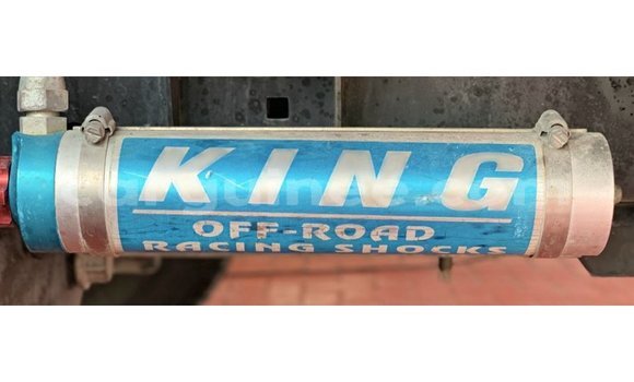 Acheter Import Voiture Ford Club Wagon Rouge à Import - Dubai, Conakry Acheter Import Voiture Ford Club Wagon Rouge à Import - Dubai, Conakry