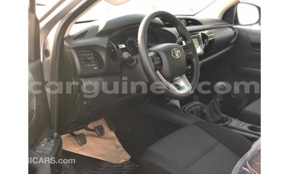 Buy Import Toyota Hilux Other Car in Import - Dubai in Conakry Buy Import Toyota Hilux Other Car in Import - Dubai in Conakry