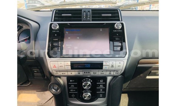 Acheter Import Voiture Toyota Prado Marron à Import - Dubai, Conakry Acheter Import Voiture Toyota Prado Marron à Import - Dubai, Conakry