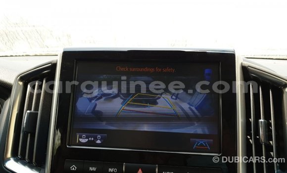 Acheter Import Voiture Toyota Land Cruiser Noir à Import - Dubai, Conakry Acheter Import Voiture Toyota Land Cruiser Noir à Import - Dubai, Conakry