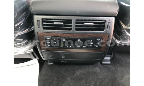 Acheter Import Voiture Toyota Land Cruiser Noir à Import - Dubai, Conakry Acheter Import Voiture Toyota Land Cruiser Noir à Import - Dubai, Conakry