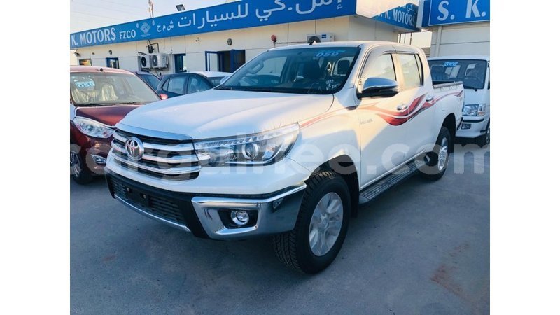 Big with watermark toyota hilux conakry import dubai 6451