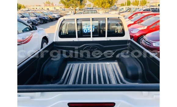 Buy Import Toyota Hilux White Car in Import - Dubai in Conakry Buy Import Toyota Hilux White Car in Import - Dubai in Conakry