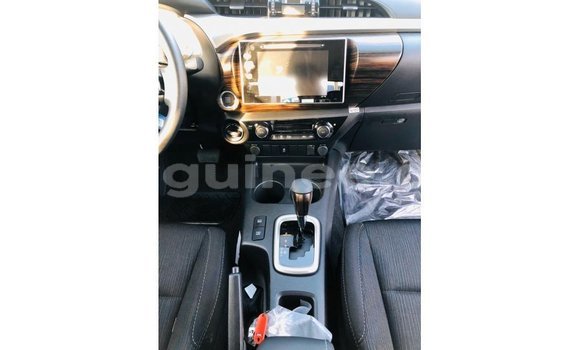 Buy Import Toyota Hilux White Car in Import - Dubai in Conakry Buy Import Toyota Hilux White Car in Import - Dubai in Conakry