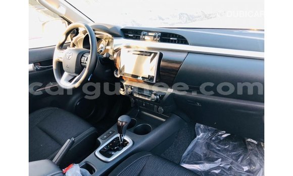 Buy Import Toyota Hilux White Car in Import - Dubai in Conakry Buy Import Toyota Hilux White Car in Import - Dubai in Conakry