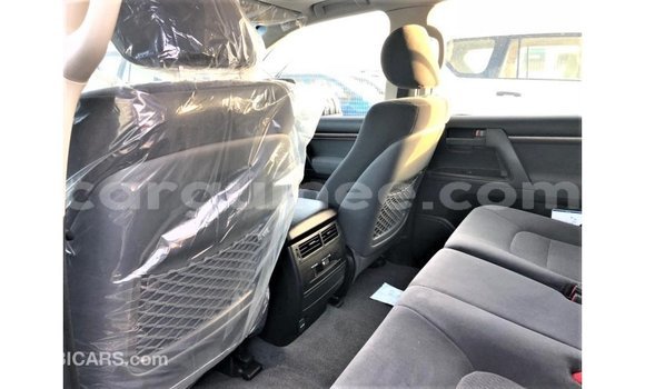 Buy Import Toyota Land Cruiser Other Car in Import - Dubai in Conakry Buy Import Toyota Land Cruiser Other Car in Import - Dubai in Conakry