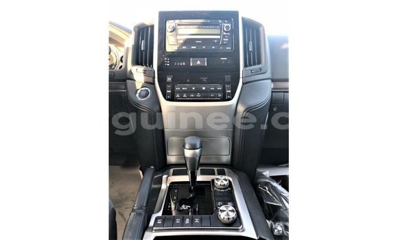 Buy Import Toyota Land Cruiser Other Car in Import - Dubai in Conakry Buy Import Toyota Land Cruiser Other Car in Import - Dubai in Conakry