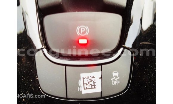 Acheter Import Voiture Toyota C-HR Autre à Import - Dubai, Conakry Acheter Import Voiture Toyota C-HR Autre à Import - Dubai, Conakry