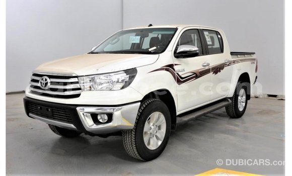 Buy Import Toyota Hilux White Car in Import - Dubai in Conakry Buy Import Toyota Hilux White Car in Import - Dubai in Conakry