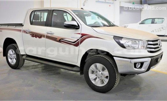 Buy Import Toyota Hilux White Car in Import - Dubai in Conakry Buy Import Toyota Hilux White Car in Import - Dubai in Conakry