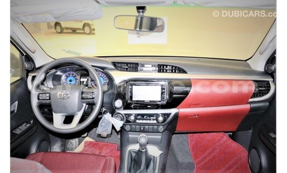 Buy Import Toyota Hilux White Car in Import - Dubai in Conakry Buy Import Toyota Hilux White Car in Import - Dubai in Conakry