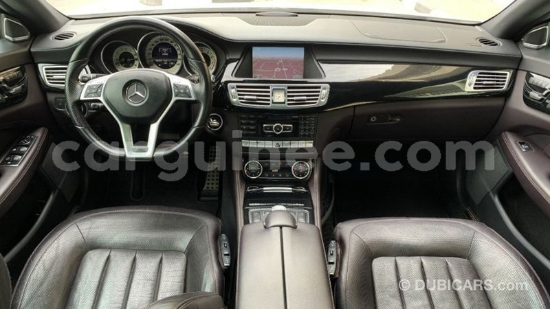 Big with watermark mercedes benz 190 conakry import dubai 6460