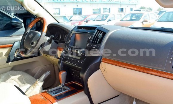 Buy Import Toyota Land Cruiser Other Car in Import - Dubai in Conakry Buy Import Toyota Land Cruiser Other Car in Import - Dubai in Conakry