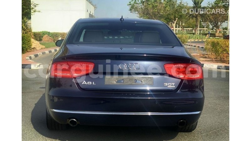 Big with watermark audi a8 conakry import dubai 6468