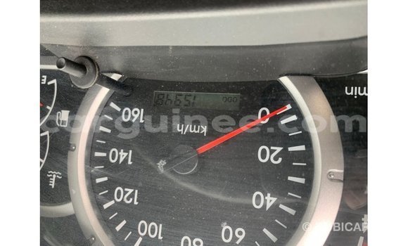 Acheter Import Voiture Mitsubishi Carisma Blanc à Import - Dubai, Conakry Acheter Import Voiture Mitsubishi Carisma Blanc à Import - Dubai, Conakry