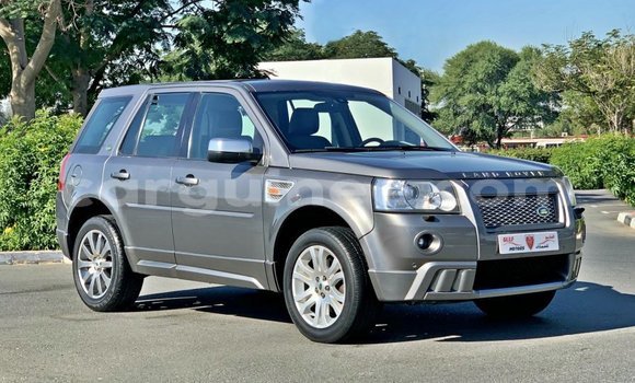 Acheter Import Voiture Land Rover Defender Autre à Import - Dubai, Conakry Acheter Import Voiture Land Rover Defender Autre à Import - Dubai, Conakry