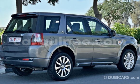 Acheter Import Voiture Land Rover Defender Autre à Import - Dubai, Conakry Acheter Import Voiture Land Rover Defender Autre à Import - Dubai, Conakry