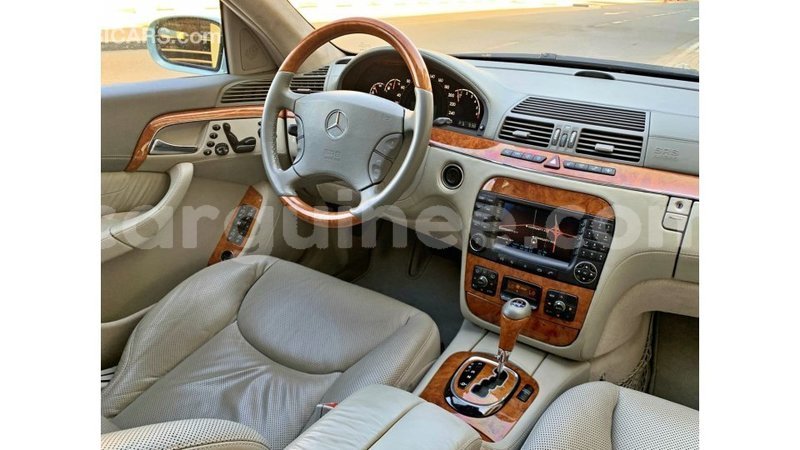 Big with watermark mercedes benz 200 conakry import dubai 6486