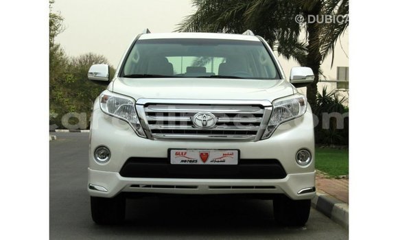 Acheter Import Voiture Toyota Prado Blanc à Import - Dubai, Conakry Acheter Import Voiture Toyota Prado Blanc à Import - Dubai, Conakry
