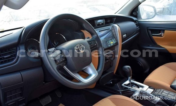 Buy Import Toyota Fortuner White Car in Import - Dubai in Conakry Buy Import Toyota Fortuner White Car in Import - Dubai in Conakry