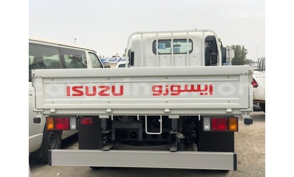 Buy Import Isuzu Rodeo White Car in Import - Dubai in Conakry Buy Import Isuzu Rodeo White Car in Import - Dubai in Conakry