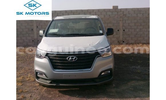 Buy Import Hyundai Accent Brown Car in Import - Dubai in Conakry Buy Import Hyundai Accent Brown Car in Import - Dubai in Conakry