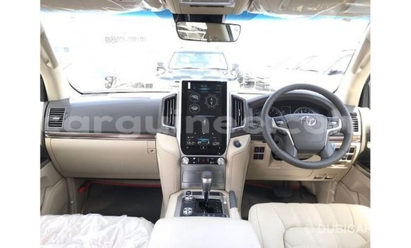Buy Import Toyota Land Cruiser Black Car in Import - Dubai in Conakry Buy Import Toyota Land Cruiser Black Car in Import - Dubai in Conakry