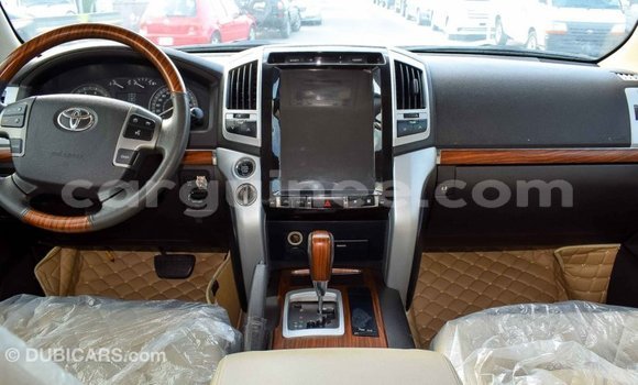 Buy Import Toyota Land Cruiser Other Car in Import - Dubai in Conakry Buy Import Toyota Land Cruiser Other Car in Import - Dubai in Conakry