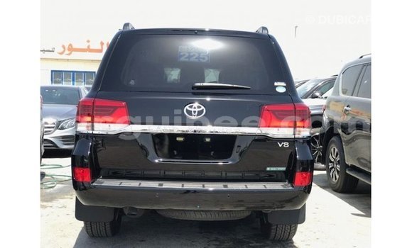Buy Import Toyota Land Cruiser Black Car in Import - Dubai in Conakry Buy Import Toyota Land Cruiser Black Car in Import - Dubai in Conakry