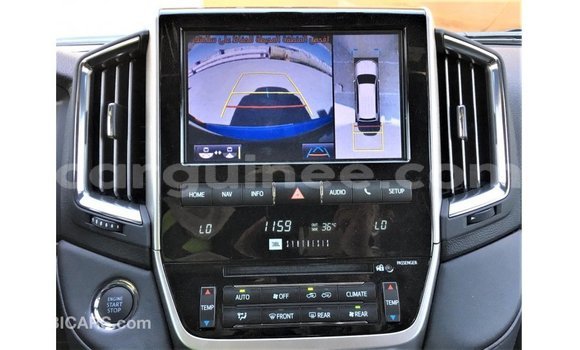Buy Import Toyota Land Cruiser Black Car in Import - Dubai in Conakry Buy Import Toyota Land Cruiser Black Car in Import - Dubai in Conakry