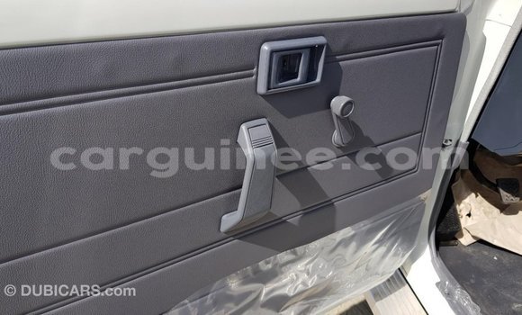 Buy Import Toyota Land Cruiser White Car in Import - Dubai in Conakry Buy Import Toyota Land Cruiser White Car in Import - Dubai in Conakry