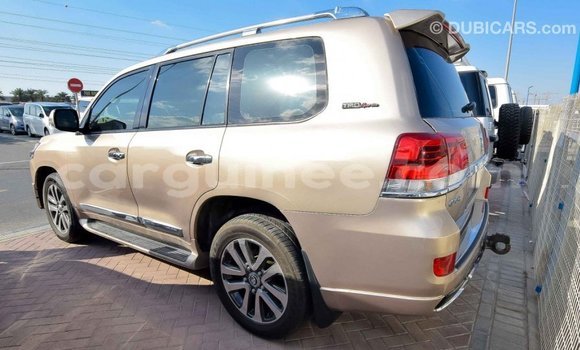 Buy Import Toyota Land Cruiser Other Car in Import - Dubai in Conakry Buy Import Toyota Land Cruiser Other Car in Import - Dubai in Conakry
