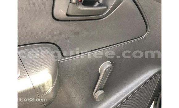 Buy Import Toyota Hilux White Car in Import - Dubai in Conakry Buy Import Toyota Hilux White Car in Import - Dubai in Conakry