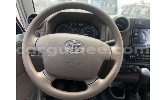 Buy Import Toyota Land Cruiser Other Car in Import - Dubai in Conakry Buy Import Toyota Land Cruiser Other Car in Import - Dubai in Conakry