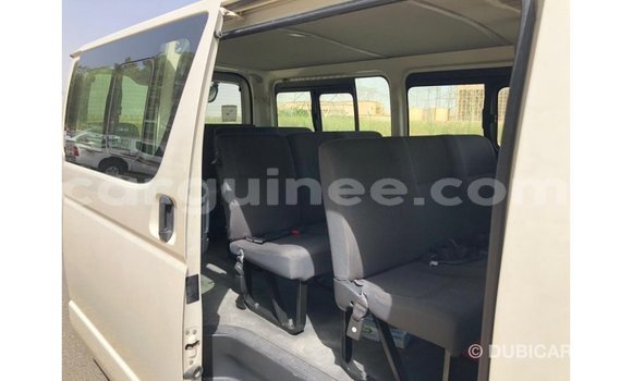 Buy Import Toyota Hiace White Car in Import - Dubai in Conakry Buy Import Toyota Hiace White Car in Import - Dubai in Conakry