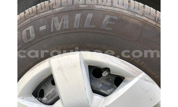 Buy Import Toyota Hiace White Car in Import - Dubai in Conakry Buy Import Toyota Hiace White Car in Import - Dubai in Conakry