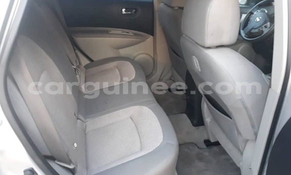 Buy Used Nissan Rogue White Car in Conakry in Conakry Buy Used Nissan Rogue White Car in Conakry in Conakry