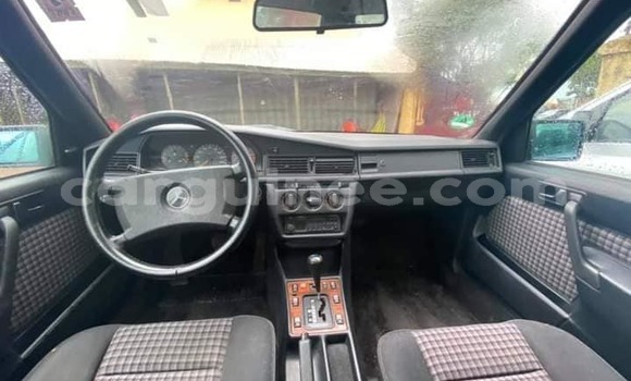 Acheter Occasion Voiture Mercedes-Benz 190 Noir à Conakry, Conakry Acheter Occasion Voiture Mercedes-Benz 190 Noir à Conakry, Conakry