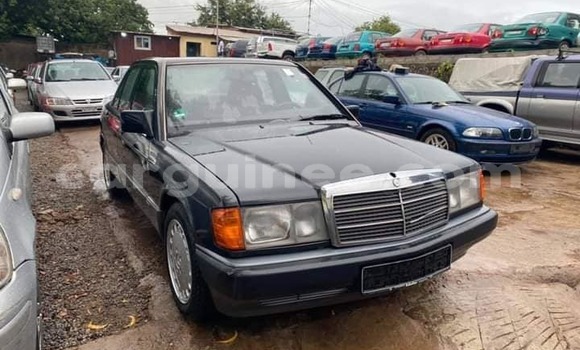 Acheter Occasion Voiture Mercedes-Benz 190 Noir à Conakry, Conakry Acheter Occasion Voiture Mercedes-Benz 190 Noir à Conakry, Conakry
