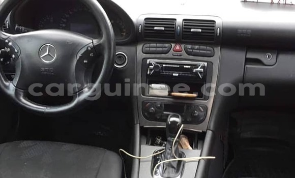 Acheter Occasion Voiture Mercedes-Benz C–Class Gris à Conakry, Conakry Acheter Occasion Voiture Mercedes-Benz C–Class Gris à Conakry, Conakry