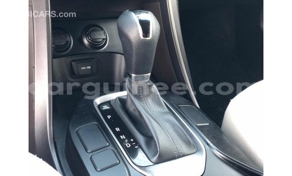 Acheter Import Voiture Hyundai Santa Fe Rouge à Import - Dubai, Conakry Acheter Import Voiture Hyundai Santa Fe Rouge à Import - Dubai, Conakry