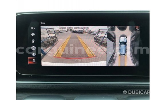 Acheter Import Voiture Mercedes-Benz GLE Blanc à Import - Dubai, Conakry Acheter Import Voiture Mercedes-Benz GLE Blanc à Import - Dubai, Conakry