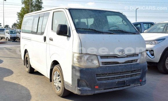 Buy Import Toyota Hiace White Car in Import - Dubai in Conakry Buy Import Toyota Hiace White Car in Import - Dubai in Conakry