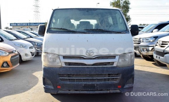 Buy Import Toyota Hiace White Car in Import - Dubai in Conakry Buy Import Toyota Hiace White Car in Import - Dubai in Conakry