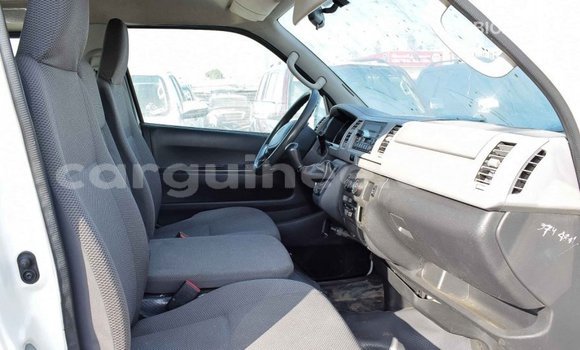 Buy Import Toyota Hiace White Car in Import - Dubai in Conakry Buy Import Toyota Hiace White Car in Import - Dubai in Conakry