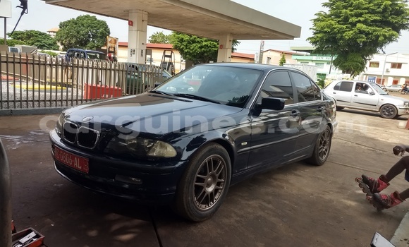 Buy Used BMW 3200 Blue Car in Conakry in Conakry Buy Used BMW 3200 Blue Car in Conakry in Conakry