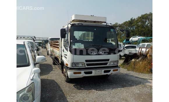 Buy Import Isuzu Rodeo White Car in Import - Dubai in Conakry Buy Import Isuzu Rodeo White Car in Import - Dubai in Conakry