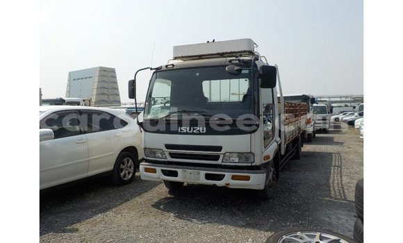 Buy Import Isuzu Rodeo White Car in Import - Dubai in Conakry Buy Import Isuzu Rodeo White Car in Import - Dubai in Conakry